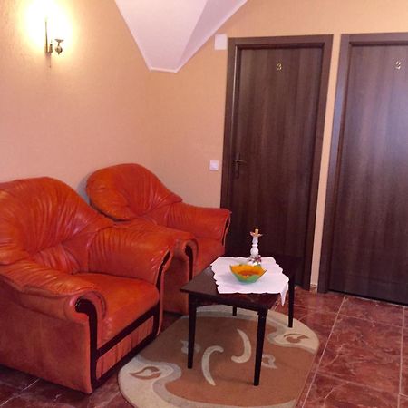 Vila La Izvor Petresti Exterior foto