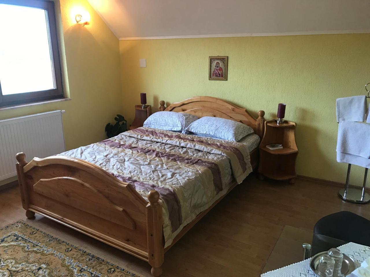 Vila La Izvor Petresti Exterior foto